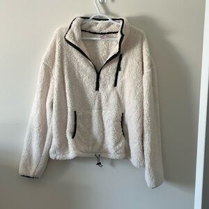 NWT  Loose Long Sleeve Teddy Fleece Pullover black & cream pullover sweater​